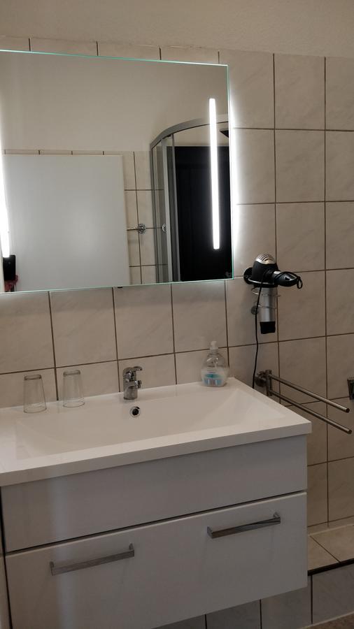 Akzent Hotel Alte Direktionsvilla Kupfermuehle Harrislee Room photo